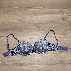 Victoria Secret‎ Push Up Bra Size 34D